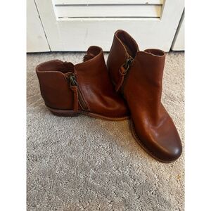 NEW‎ GB Gianni Bini Ankle Bootie Double Zip Leather Booties Size 5.5M